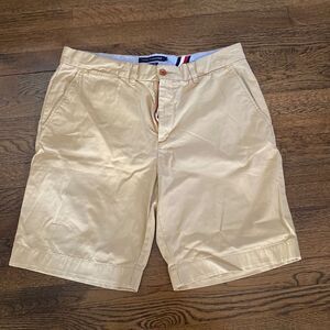 Tommy Hilfiger shorts size 36